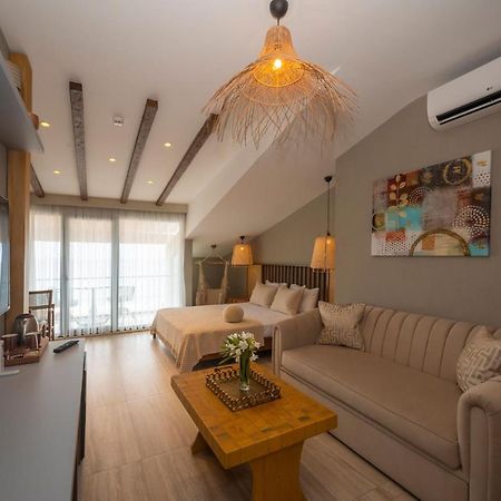 Villa Siesta Hotel Istanbul Airport Karaburun  Bagian luar foto