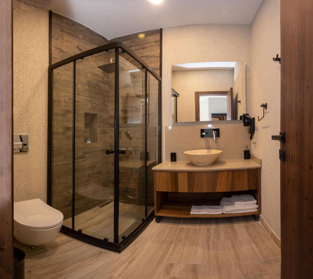 Villa Siesta Hotel Istanbul Airport Karaburun  Bagian luar foto