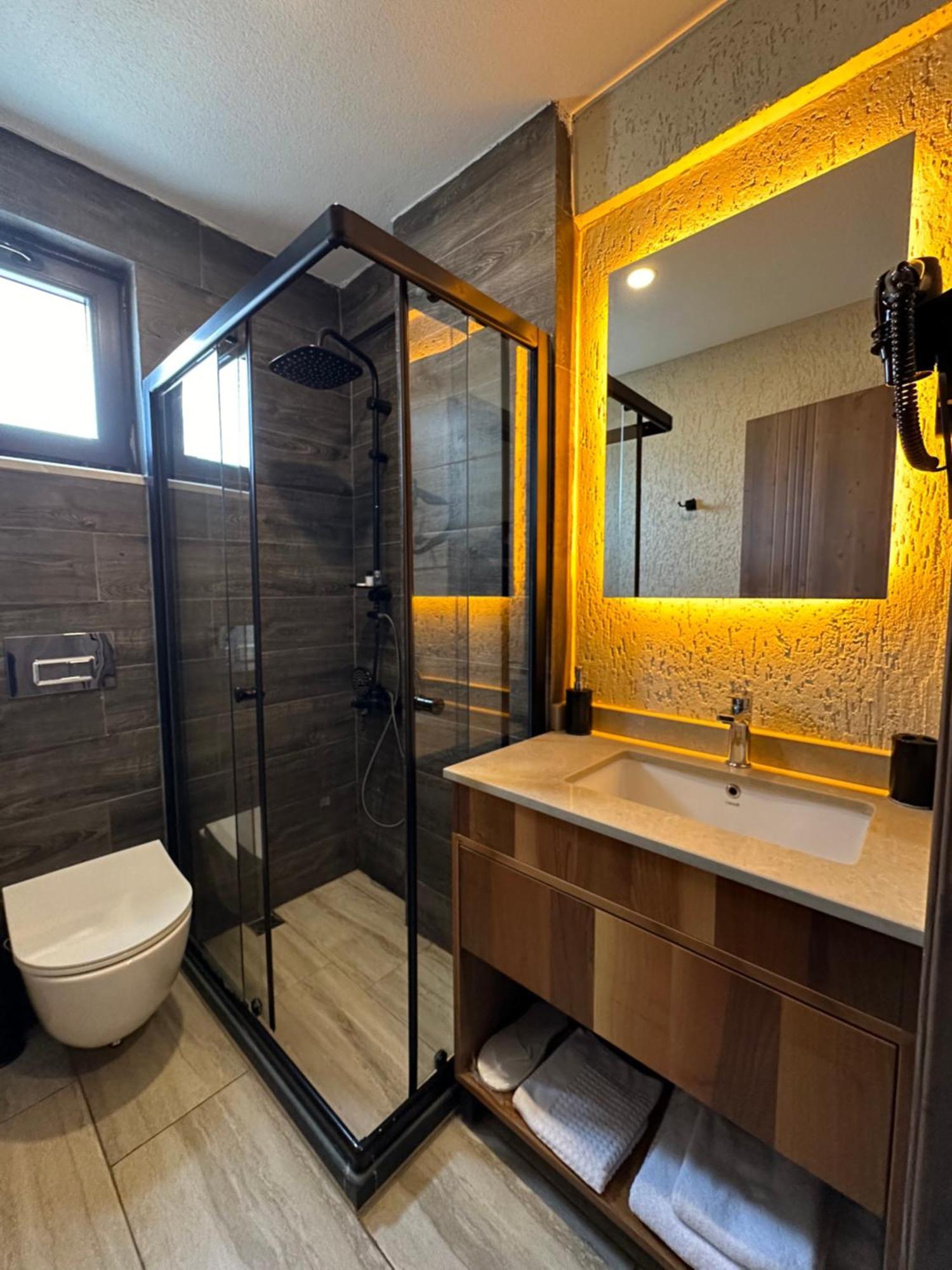 Villa Siesta Hotel Istanbul Airport Karaburun  Bagian luar foto