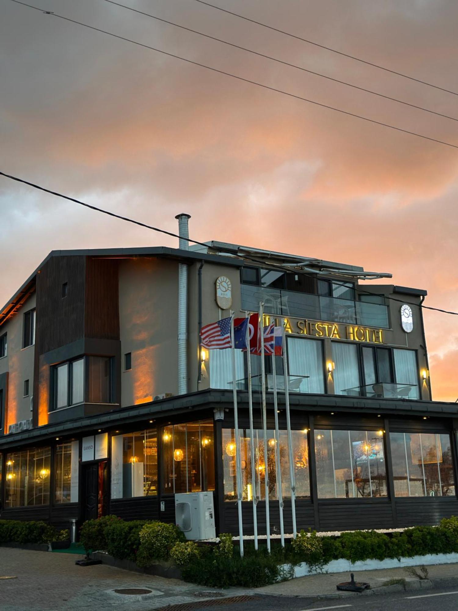 Villa Siesta Hotel Istanbul Airport Karaburun  Bagian luar foto